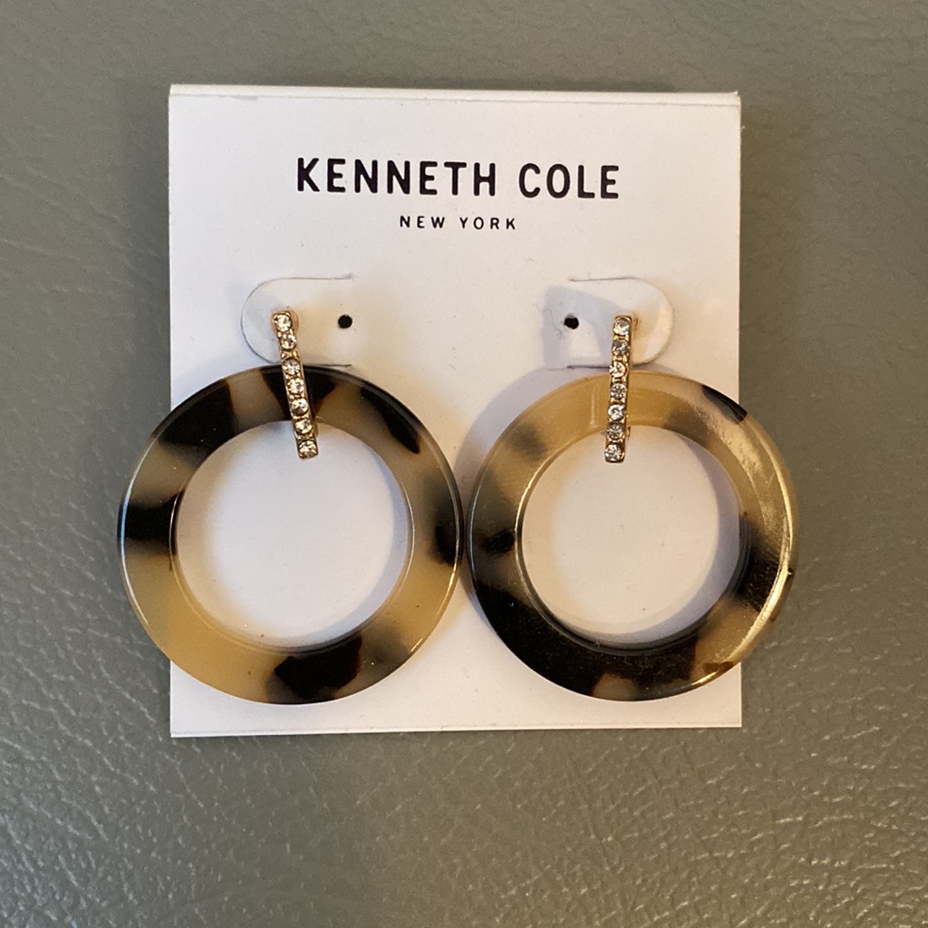 Kenneth Cole Earrings 20$